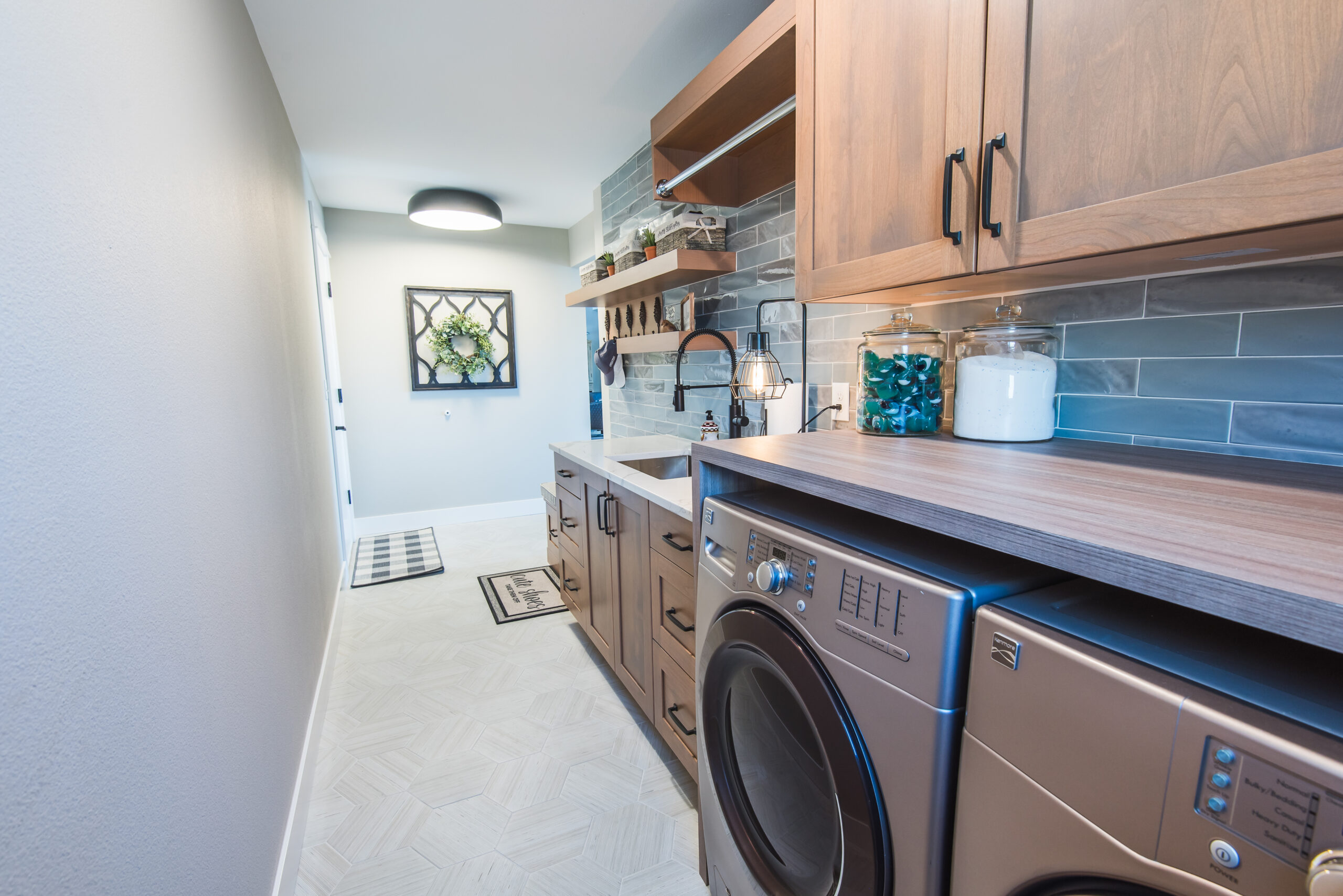 Ellis Ct project