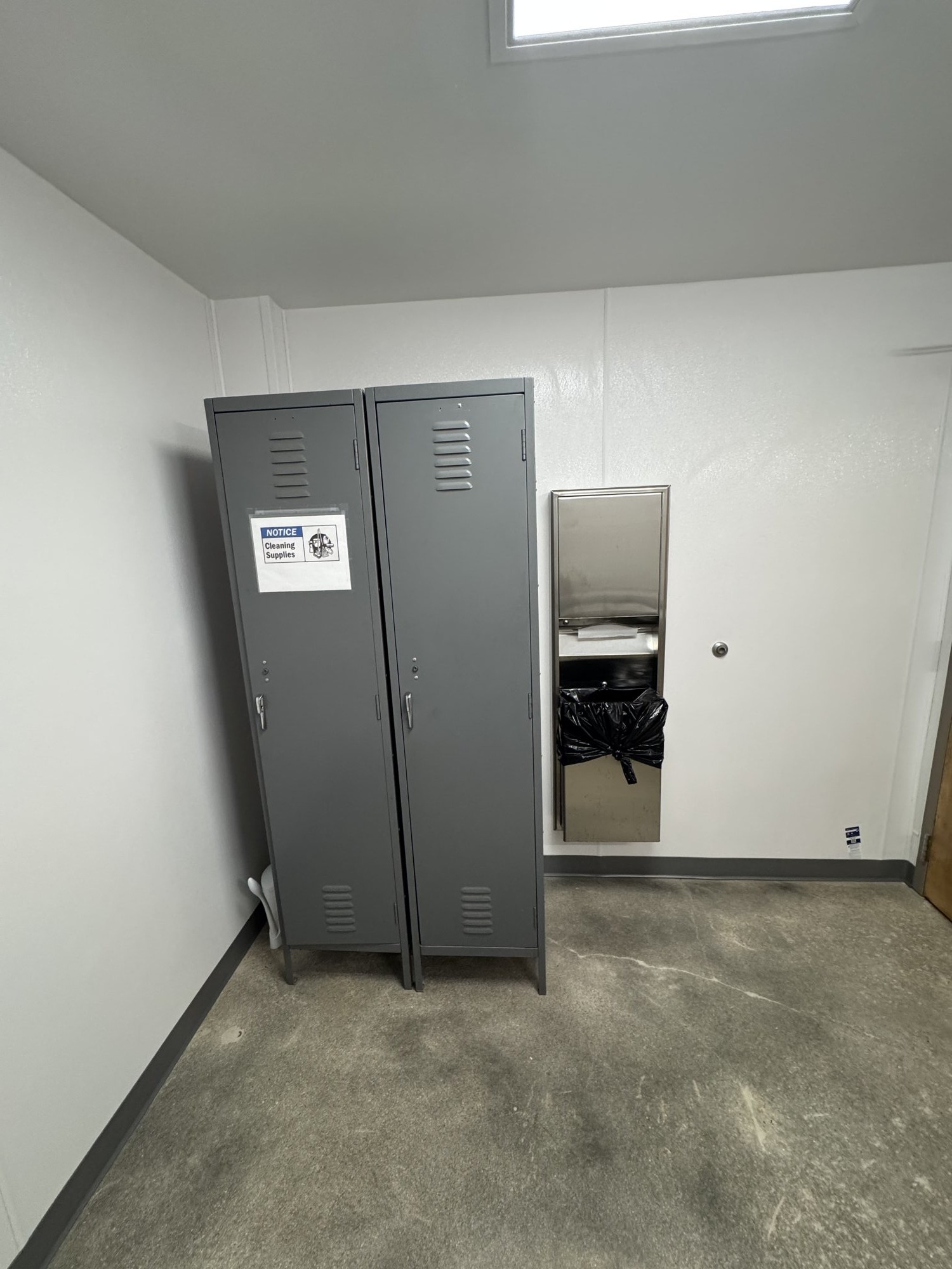 CSMS7 restrooms remodel 15