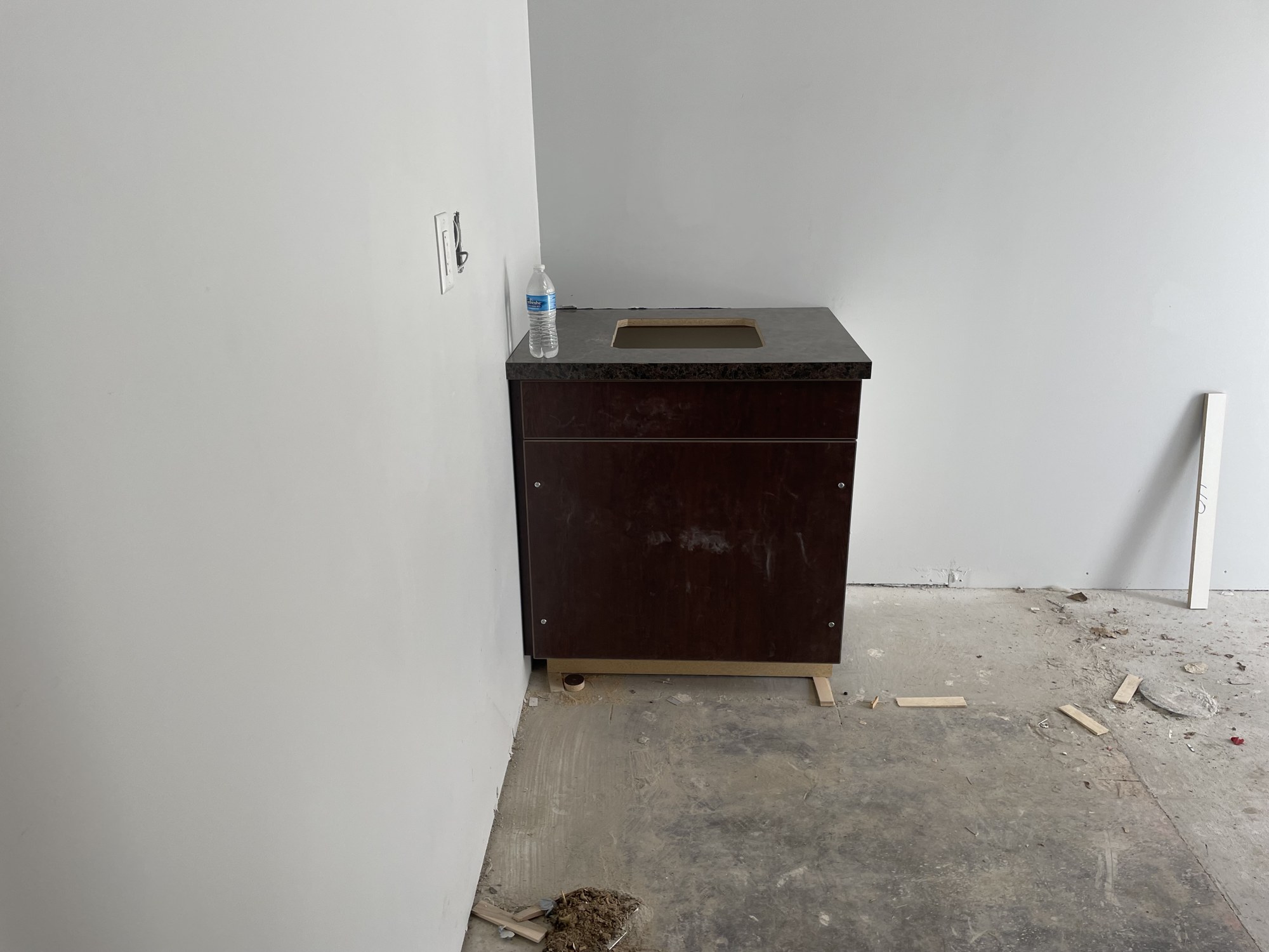 Clinic cabinets, countertops and work area 9